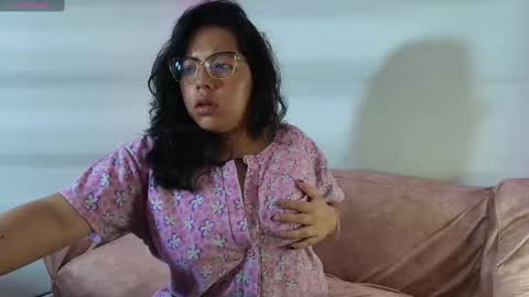 Snapshot of cutejess45 chatting on February 25, 2025, 9:09 am tell me jess   online show from February 25, 2025, 9:09 am