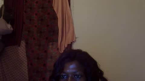 Snapshot of cutemir chatting on October 12, 2025, 9:36 pm cutemir online show from October 12, 2025, 9:36 pm