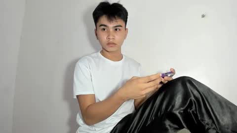 Snapshot of cutie_luwi chatting on October 15, 2025, 9:31 am luwi online show from October 15, 2025, 9:31 am