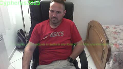 Snapshot of cypheros2025 chatting on October 6, 2025, 5:10 pm Chris online show from October 6, 2025, 5:10 pm