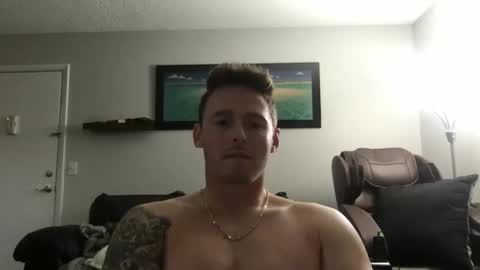 Snapshot of daddie12345678 chatting on February 17, 2025, 1:04 am Daddy online show from February 17, 2025, 1:04 am