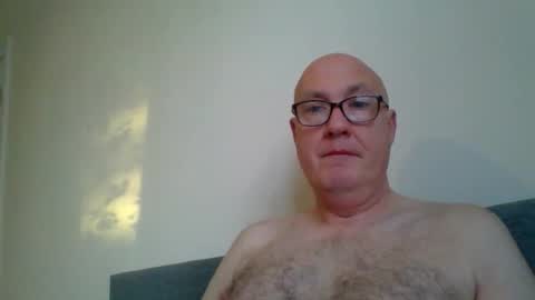 Snapshot of daddyhere4uall6 chatting on October 25, 2025, 7:05 am daddyhere4uall6 online show from October 25, 2025, 7:05 am