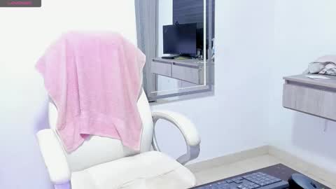 Snapshot of dahian_carter chatting on September 24, 2025, 12:08 pm Dahian online show from September 24, 2025, 12:08 pm