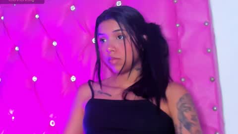 Snapshot of dahiangomezz chatting on December 19, 2024, 1:29 pm online show from December 19, 2024, 1:29 pm