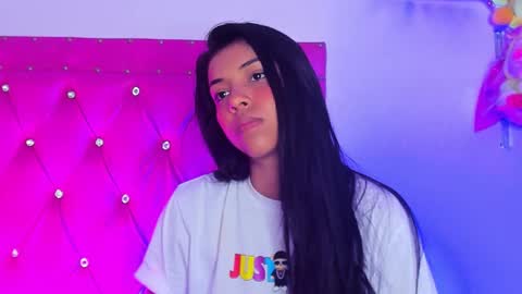 Snapshot of dahiangomezz chatting on January 20, 2025, 8:50 pm online show from January 20, 2025, 8:50 pm