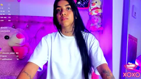 Snapshot of dahiangomezz chatting on March 9, 2025, 5:49 pm online show from March 9, 2025, 5:49 pm