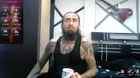 Snapshot of daimon_rock01 chatting on November 15, 2025, 4:32 am felipe online show from November 15, 2025, 4:32 am