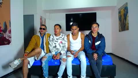 Snapshot of daiquirie chatting on September 21, 2025, 12:18 pm daiquirie online show from September 21, 2025, 12:18 pm