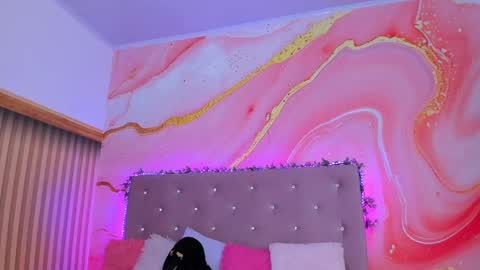 Snapshot of daisy__rose chatting on February 21, 2025, 11:01 am Dai online show from February 21, 2025, 11:01 am