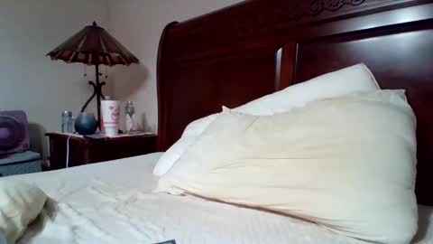 Snapshot of dallastxguy74 chatting on October 29, 2025, 11:34 am dallastxguy74 online show from October 29, 2025, 11:34 am