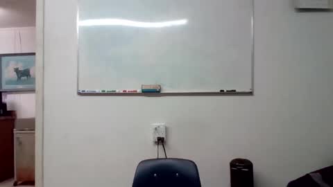 Snapshot of dallastxguy74 chatting on November 1, 2025, 1:51 am dallastxguy74 online show from November 1, 2025, 1:51 am