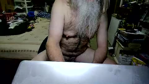 Snapshot of danagm chatting on February 17, 2025, 6:15 pm Dana online show from February 17, 2025, 6:15 pm