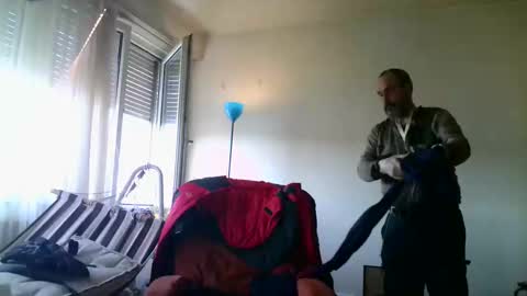 Snapshot of dangermousey005 chatting on March 5, 2025, 9:16 am dangermousey005 online show from March 5, 2025, 9:16 am