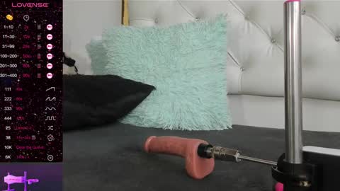 Snapshot of dani_ary chatting on January 16, 2025, 5:44 pm DANI online show from January 16, 2025, 5:44 pm