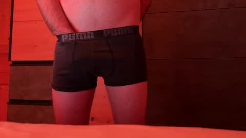 Snapshot of daniboy97119244 chatting on November 16, 2025, 8:31 am Dani online show from November 16, 2025, 8:31 am