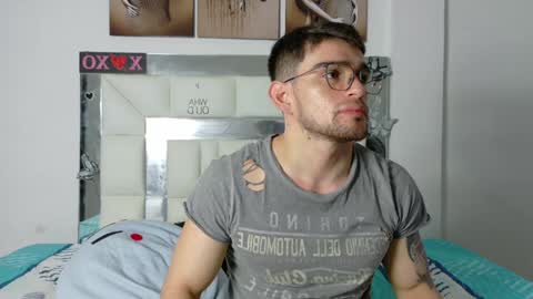Snapshot of daniel_ova chatting on December 10, 2024, 1:55 pm Sexy Dani online show from December 10, 2024, 1:55 pm
