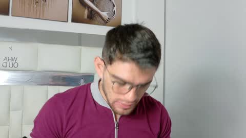 Snapshot of daniel_ova chatting on December 11, 2024, 12:55 pm Sexy Dani online show from December 11, 2024, 12:55 pm