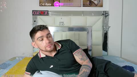 Snapshot of daniel_ova chatting on December 26, 2024, 12:27 pm Sexy Dani online show from December 26, 2024, 12:27 pm
