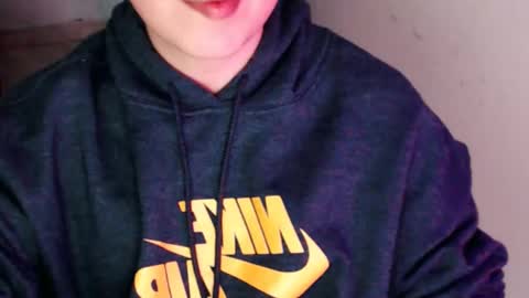 Snapshot of daniel_ruis16 chatting on December 14, 2024, 11:45 pm daniel_ruis16 online show from December 14, 2024, 11:45 pm