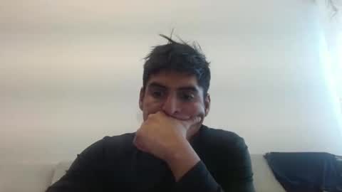 Snapshot of daniel_surfer chatting on December 12, 2024, 1:06 pm Daniel  online show from December 12, 2024, 1:06 pm