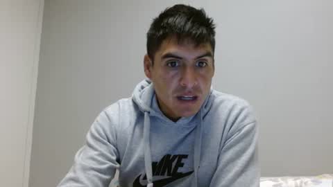 Snapshot of daniel_surfer chatting on January 5, 2025, 6:24 pm Daniel  online show from January 5, 2025, 6:24 pm