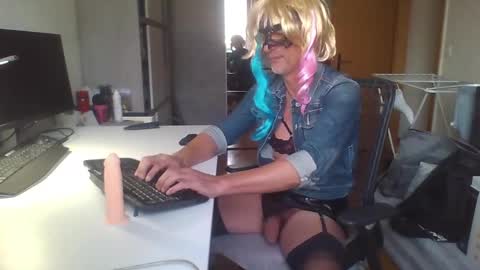 Snapshot of daniela69i chatting on February 18, 2025, 7:54 am newcumer online show from February 18, 2025, 7:54 am