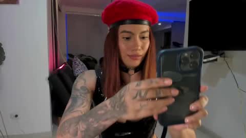 Snapshot of daniela_arenas chatting on February 28, 2025, 6:32 am daniela_arenas online show from February 28, 2025, 6:32 am