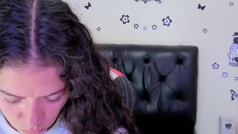 danielarivasth online show from September 11, 2025, 2:55 am