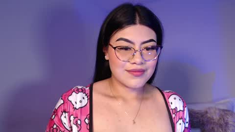 Snapshot of daniela_valencia chatting on January 16, 2025, 6:37 pm Lucia online show from January 16, 2025, 6:37 pm