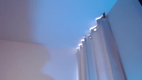 Snapshot of daniela_valencia chatting on September 29, 2025, 8:02 pm Lucia online show from September 29, 2025, 8:02 pm