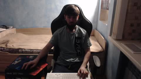 Snapshot of danny634 chatting on January 16, 2025, 12:55 am Danny online show from January 16, 2025, 12:55 am