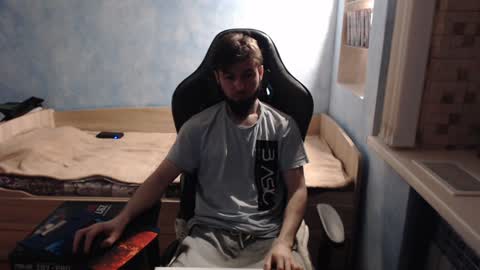 Snapshot of danny634 chatting on January 21, 2025, 1:39 am Danny online show from January 21, 2025, 1:39 am