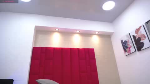 Snapshot of danny__santoro chatting on September 29, 2025, 1:05 pm Danny online show from September 29, 2025, 1:05 pm