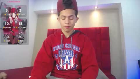 Snapshot of danny__santoro chatting on October 20, 2025, 1:55 pm Danny online show from October 20, 2025, 1:55 pm