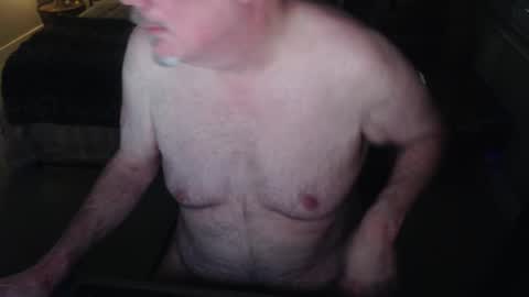 Snapshot of dannybear chatting on March 4, 2025, 9:40 am Danny bear online show from March 4, 2025, 9:40 am