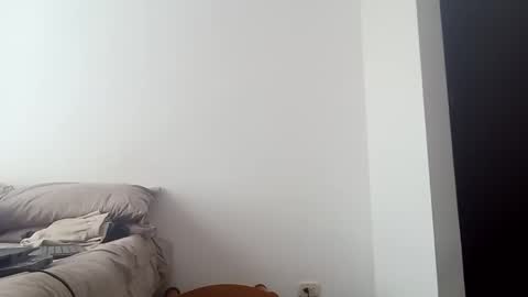 Snapshot of dante_dm chatting on October 14, 2025, 2:40 pm DANTE DI MARCO online show from October 14, 2025, 2:40 pm