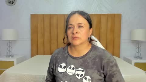 Snapshot of daphne81_ chatting on January 29, 2025, 9:01 am Daphne online show from January 29, 2025, 9:01 am