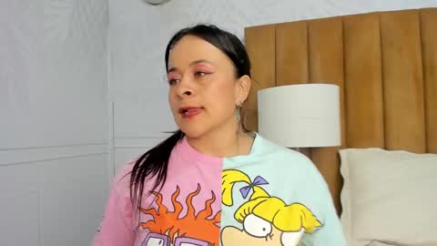 Snapshot of daphne81_ chatting on March 6, 2025, 8:52 am Daphne online show from March 6, 2025, 8:52 am