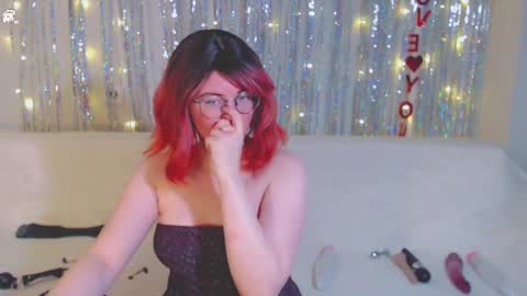 Snapshot of darkheto chatting on January 11, 2025, 5:20 am Kelly online show from January 11, 2025, 5:20 am