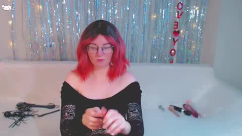 Snapshot of darkheto chatting on January 14, 2025, 6:13 am Kelly online show from January 14, 2025, 6:13 am