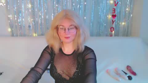 Snapshot of darkheto chatting on March 6, 2025, 12:41 pm Kelly online show from March 6, 2025, 12:41 pm