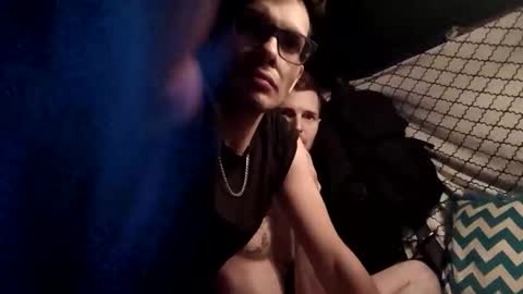 Snapshot of dattonix chatting on November 9, 2025, 1:31 pm Thursby online show from November 9, 2025, 1:31 pm