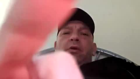 Snapshot of dazzaboxer chatting on September 28, 2025, 2:00 pm dazzaboxer online show from September 28, 2025, 2:00 pm