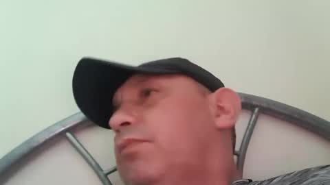 Snapshot of dazzaboxer chatting on October 10, 2025, 2:49 pm dazzaboxer online show from October 10, 2025, 2:49 pm