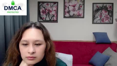 Snapshot of dazzling_diva222 chatting on October 27, 2025, 7:12 am Elya online show from October 27, 2025, 7:12 am