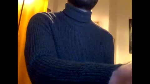 Snapshot of dcs83 chatting on December 21, 2024, 4:25 pm dcs83 online show from December 21, 2024, 4:25 pm