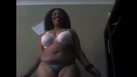 Snapshot of ddboobsnipples chatting on January 5, 2025, 5:09 am ddboobsnipples online show from January 5, 2025, 5:09 am