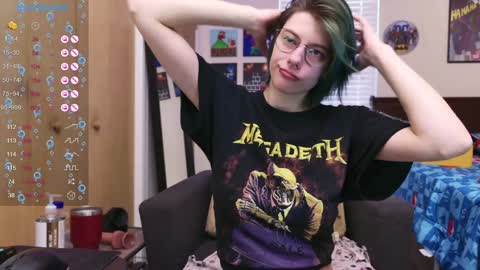 Snapshot of deadratsoup chatting on January 29, 2025, 4:08 pm Rat online show from January 29, 2025, 4:08 pm