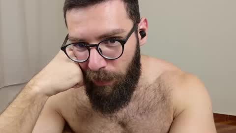 Snapshot of deanlek chatting on October 30, 2025, 8:20 pm Dean online show from October 30, 2025, 8:20 pm