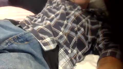 Snapshot of deanofflove221000 chatting on October 18, 2025, 8:48 am deanofflove221000 online show from October 18, 2025, 8:48 am